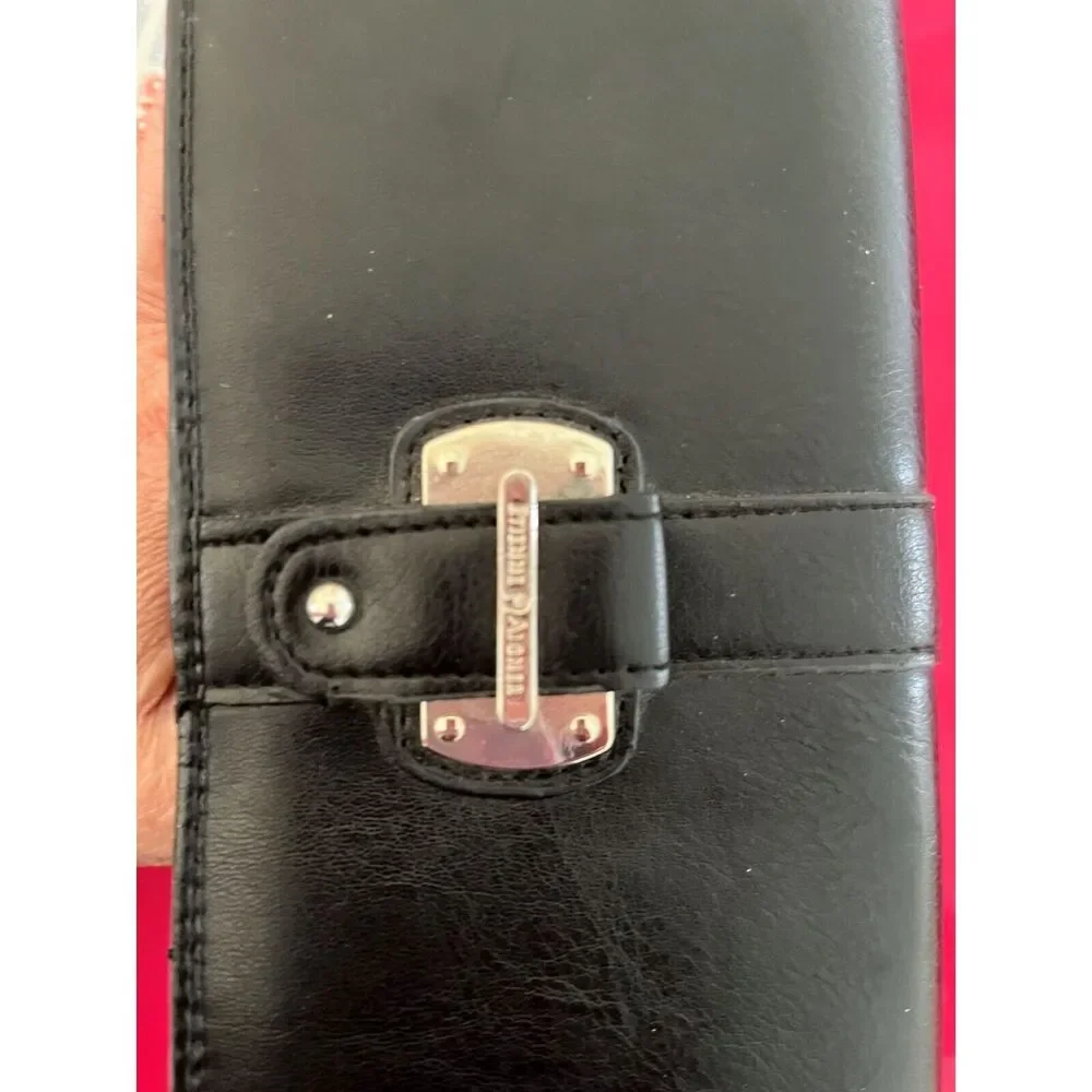 Etienne Aigner Wallet Clutch Wristlet  Black Leather Vintage Prreppy Minimalist
